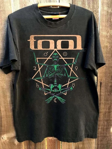 Vtg tool rock metal band - tool,
